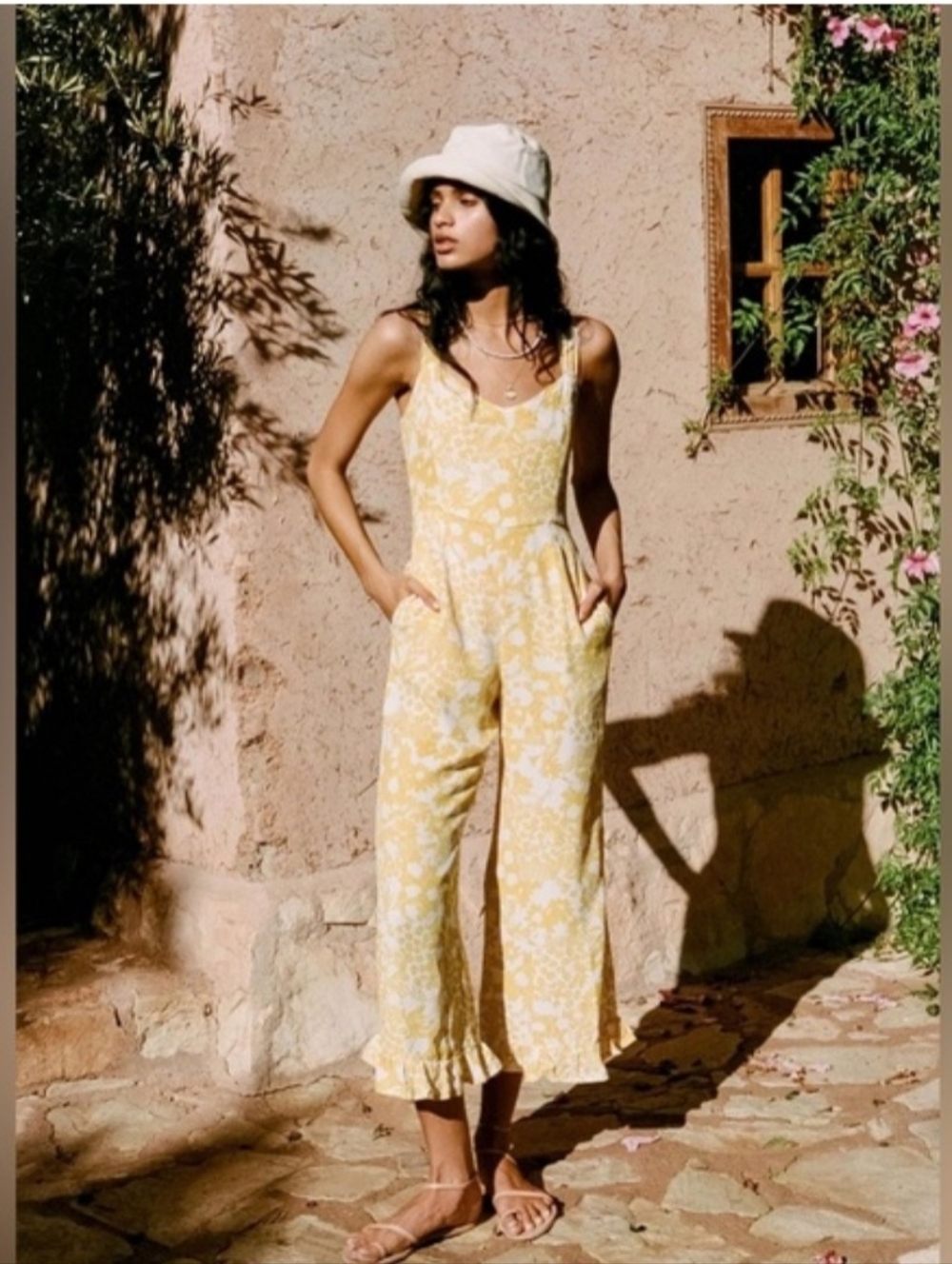 Faithfull the Brand Light Green Floral Ankle-Length Jumpsuit Size S Comfy